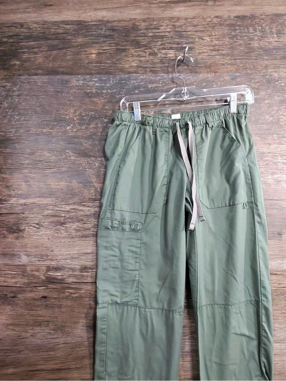 WonderWink Olive Green Cargo Scrub Pants with Drawstring - Picture 3 of 8